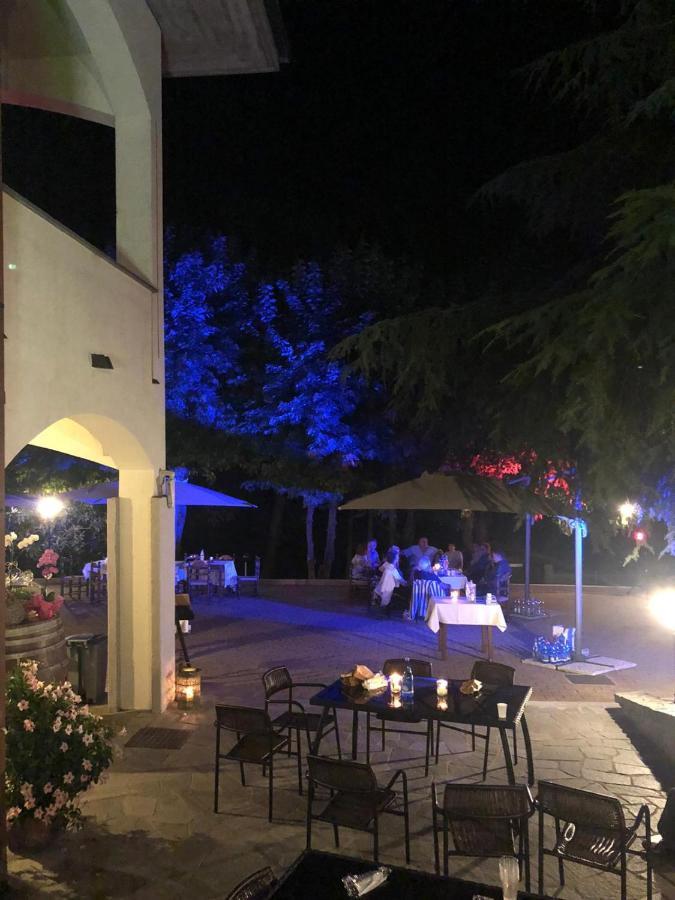 B&B Vigneto Pardom Montiglio Ngoại thất bức ảnh