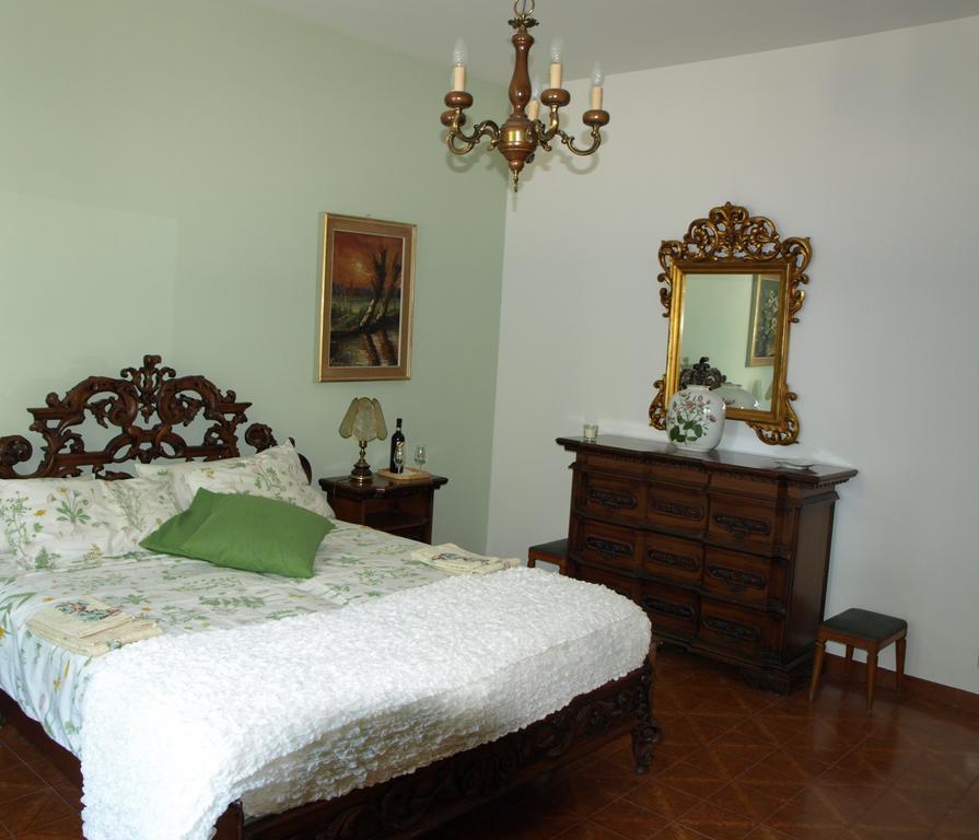 B&B Vigneto Pardom Montiglio Ngoại thất bức ảnh